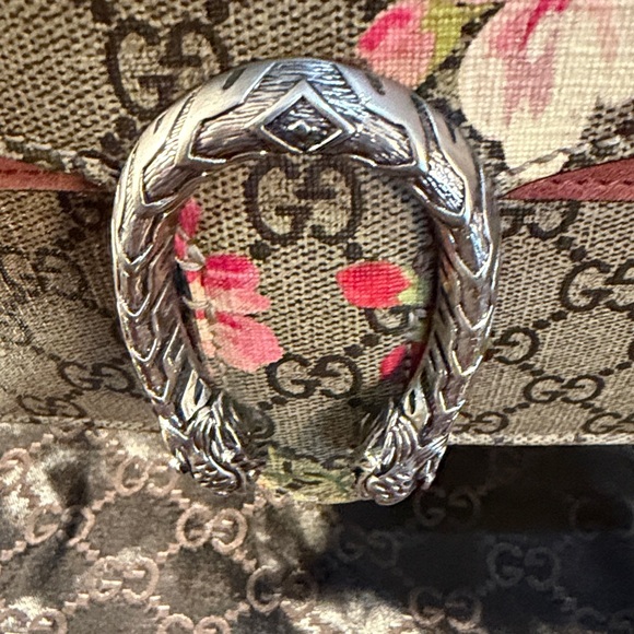 Gucci Dionysus GG Blooms Bag - Picture 6 of 16